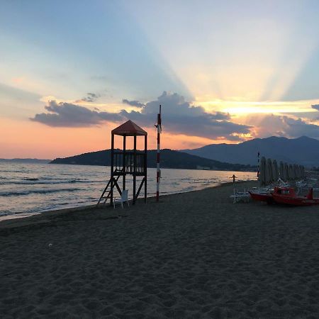 Bed&Beach Скаури Екстериор снимка